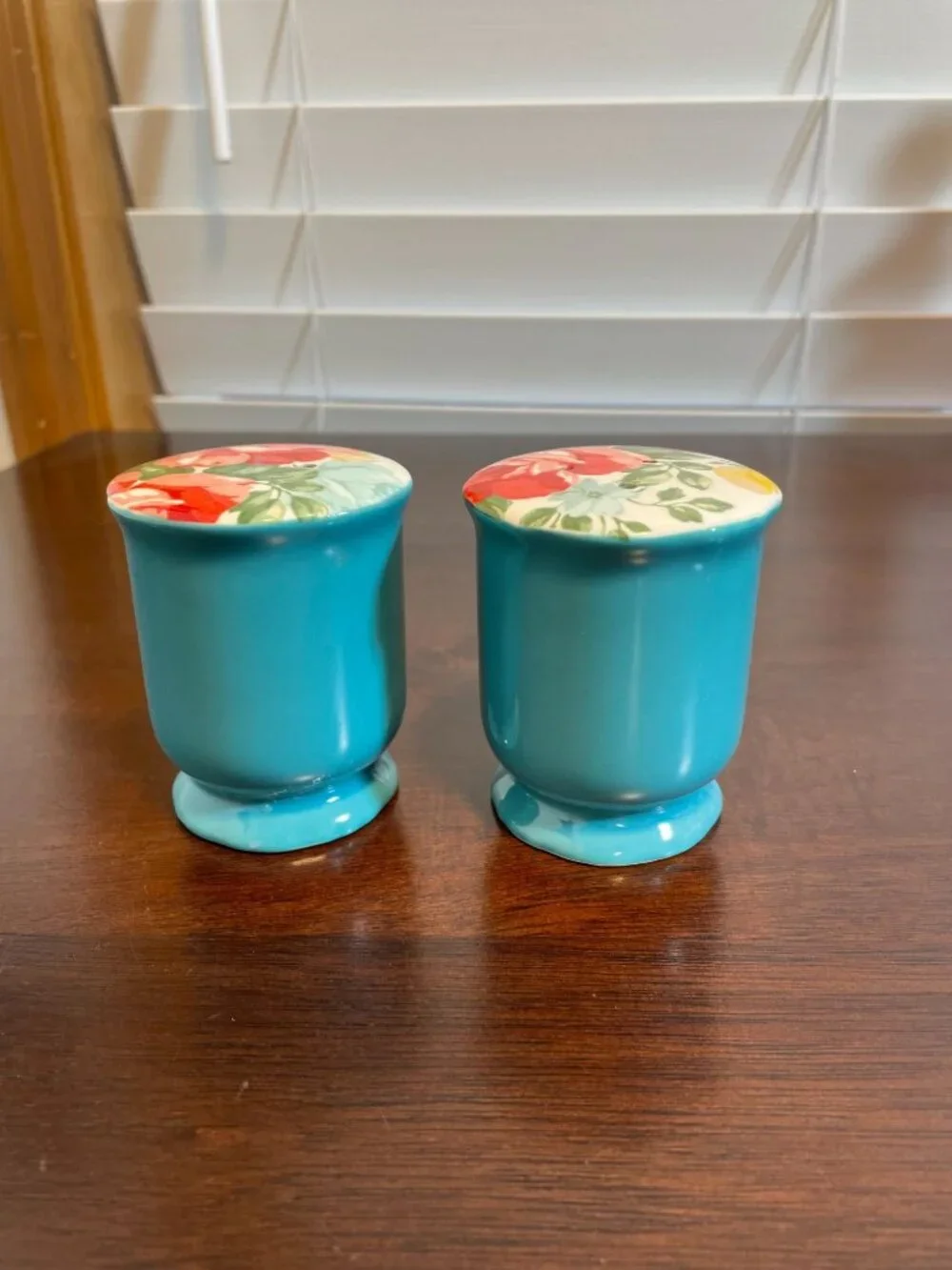 The Pioneer Woman Wildflower Whimsy Ceramic Salt and Pepper Shakers Set